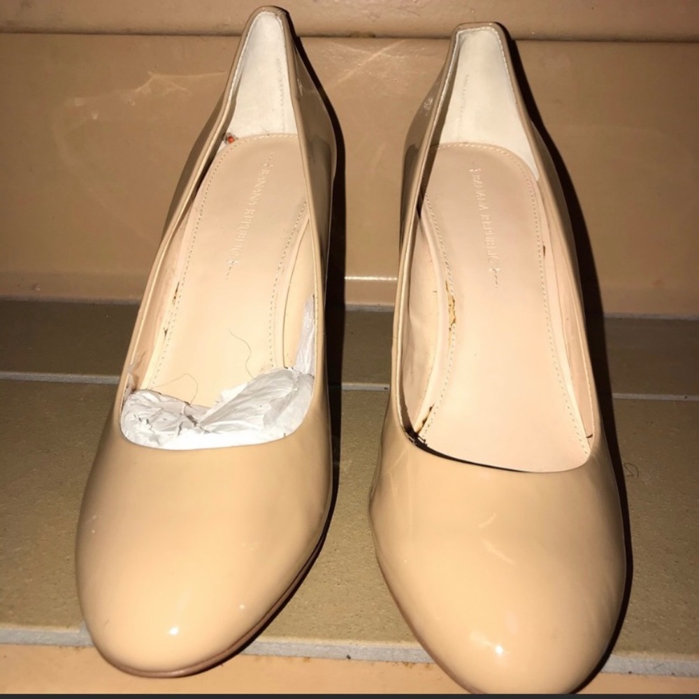Brand new tan wedges